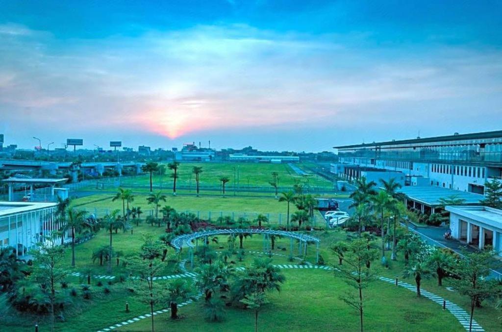Viet Village Hotel Hanoi Exterior foto
